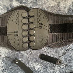 【数回使用】ガードナーベルト　骨盤ベルト　腰サポーターの画像