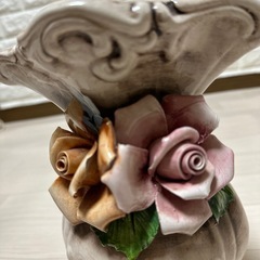 花瓶 置物の画像