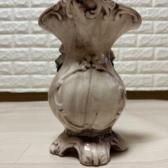 花瓶 置物の画像