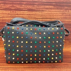 TOD'Sより【ショルダーバッグ スタッズ】の画像