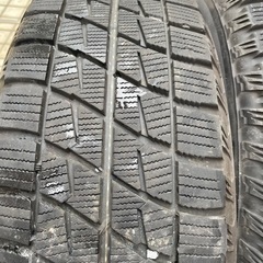 スタッドレス205/65R15 セレナ ノア VOXY プリウス ウィッシュなどに 中古スタッドレスセット ★15×6J 100-114.3/5H ET約45の画像