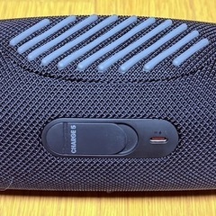 JBL CHARGE 5 Bluetooth ポータブル スピーカーの画像