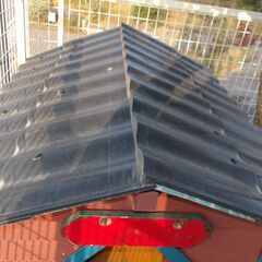 ログハウス調　犬小屋の画像