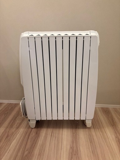 DeLonghi オイルヒーター デジタルコントロール DeLonghi オイルヒーター デジタルコントロール