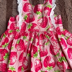 90サイズ　3着セット　いちごキャミソール　猫ショートパンツ　タンクトップの画像