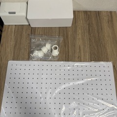 山善 突っ張りラック 有孔ボードの画像