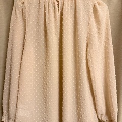 ⦅美品⦆ ems exciteエムズエキサイト、ドット柄ブラウス、シャツ、Mサイズの画像