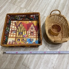 竹のカゴ3つのセットの画像