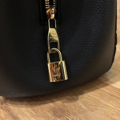 ※必ず自己紹介文を読んでからコメントして下さい。ルイ・ヴィトン　モノグラム・アンプラント レザー（ノワール）モンテーニュ MM ハンドバッグの画像