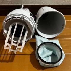 掃除機　makita  コードレス　本体のみ の画像