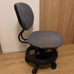 デスクチェアの画像