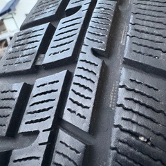 ステップワゴン用スタッドレスタイヤ195/65-15の画像