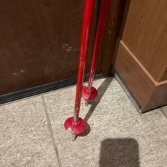 スキー板、靴、ストック2本セットの画像