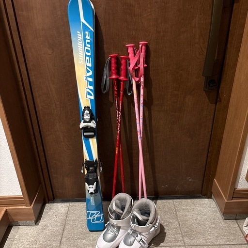 ショップ スキー板、靴、ストック2本セット スキー板、ポート2点セット