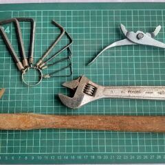 🍓 DIY：昭和のしっかり作り・味わいのある古工具セットの画像
