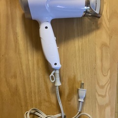 ドライヤーお譲りしますの画像