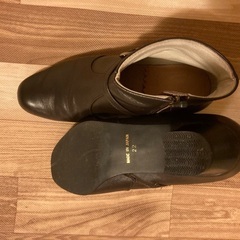 ショートブーツ　中古の画像