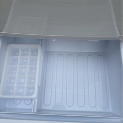 SHARP　冷蔵庫 SJ-D14D-W 2018年製の画像