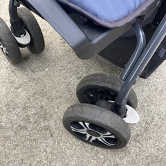 カトージ　2人乗りベビーカーの画像