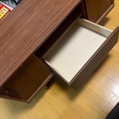 テレビ台の画像