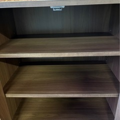 L2001 IRISORYAMA アイリスオーヤマ ガラスキャビネット 食器棚 可動棚付きの画像