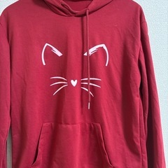 赤色ネコ耳パーカーの画像