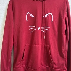 赤色ネコ耳パーカーの画像