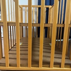 ベビーベッドの画像