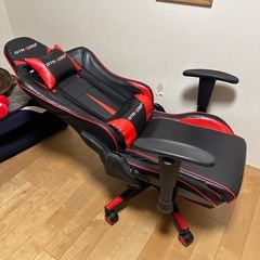 ゲーミングチェア
の画像