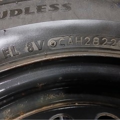 155/65R14 スタッドレス　ブリヂストンVRX2 2022年製 ハブ径　56mm　N-BOX外し パンク修理痕無し の画像