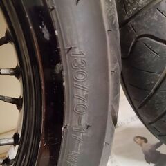 モタード用タイヤ（カワサキKLX250E外し）の画像