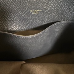 ペッレモルビダ ミニトートバッグ TE011N ネイビーの画像