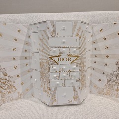 Dior アドベントカレンダー　箱のみの画像
