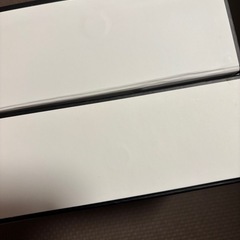 シャネルの箱の画像