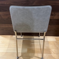 ダイニングチェア　3脚　CB2の画像