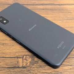 【美品】docomo SHARP AQUOS wish2 SH-51C チャコール SIMフリーの画像