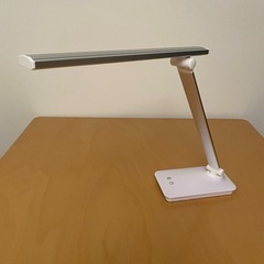 【ほぼ未使用】卓上照明【ライト】の画像