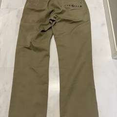 【Dickies】チノパン　スタッズ付きの画像