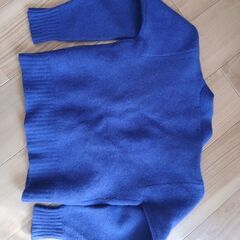 ウールカーディガン　の画像