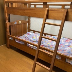２段ベッドの画像