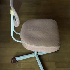 机　イスの画像