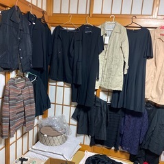 婦人服大量まとめて【無料】冬物・喪服あり／全引き取り の画像