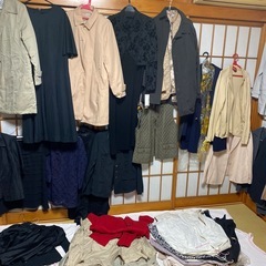 婦人服大量まとめて【無料】冬物・喪服あり／全引き取り の画像