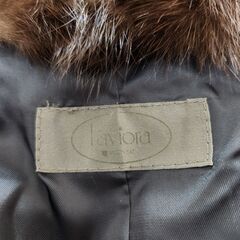 Faviora MOONBAT(ファビオラ) シェアードミンク＆ミンク襟の最高級ケープ、いかがでしょうか？の画像