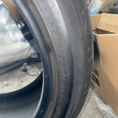 18インチ　アドバン　タイヤ2本セットの画像