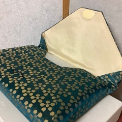 茶道具　数寄屋袋　懐紙入れ　利休梅散緞子　正絹　ポーチ　和装バッグ　名物裂写の画像