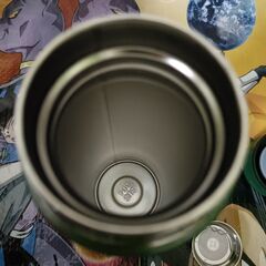 【新品・訳あり】断熱　水筒の画像