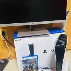 PS5本体CFI-2000Aとモニターの画像