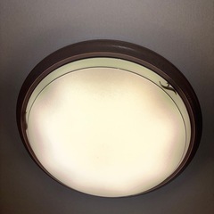 リビング　木製枠シーリングライトの画像