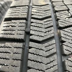 スタッドレスタイヤの画像